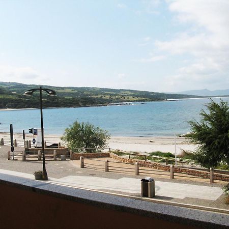 Borgo Spiaggia Vista Mare Isola Rossa Eksteriør billede